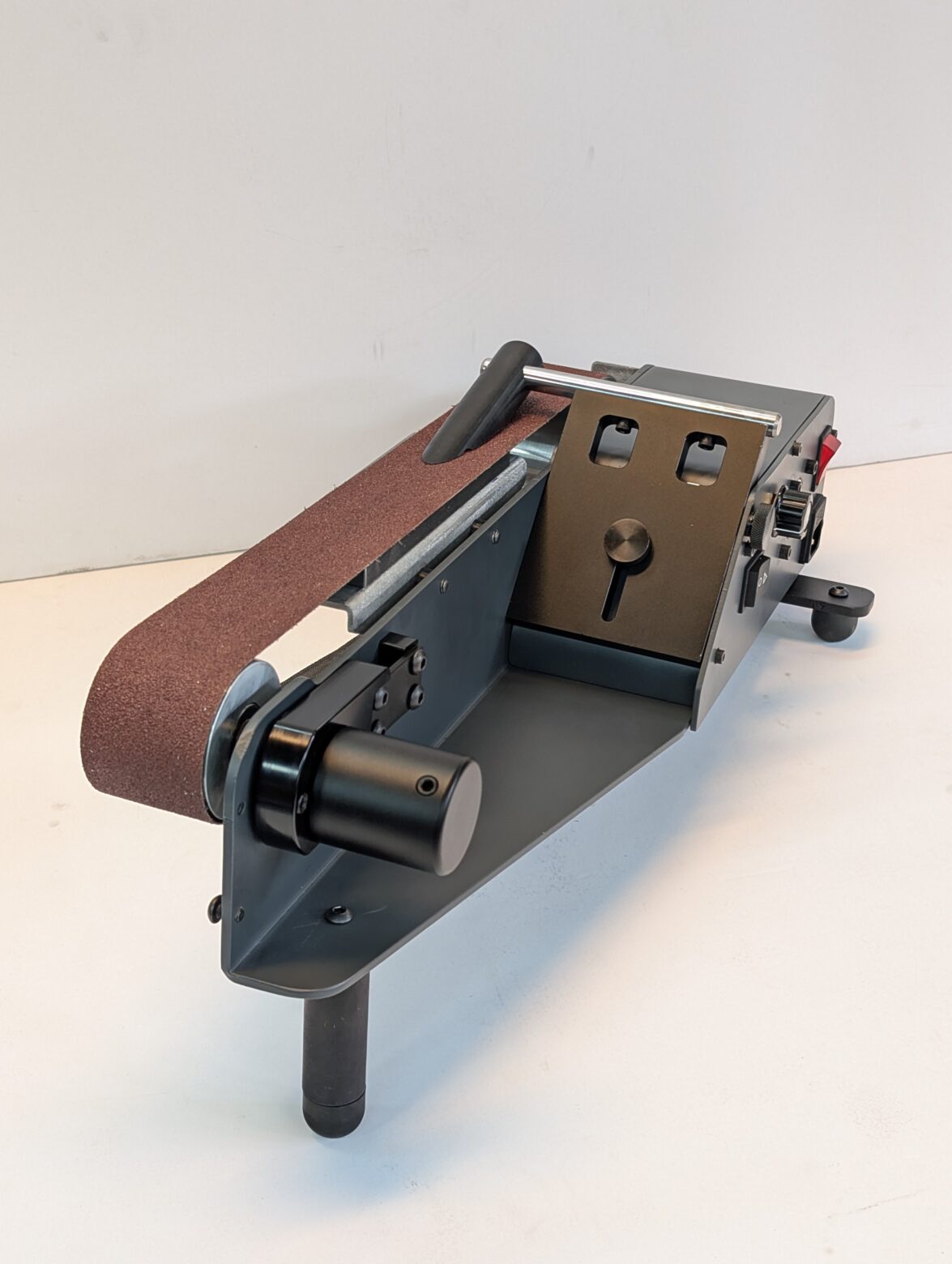 Bladesman 42 Belt Grinder designed specifically for knikfe sharpeners - Image 9